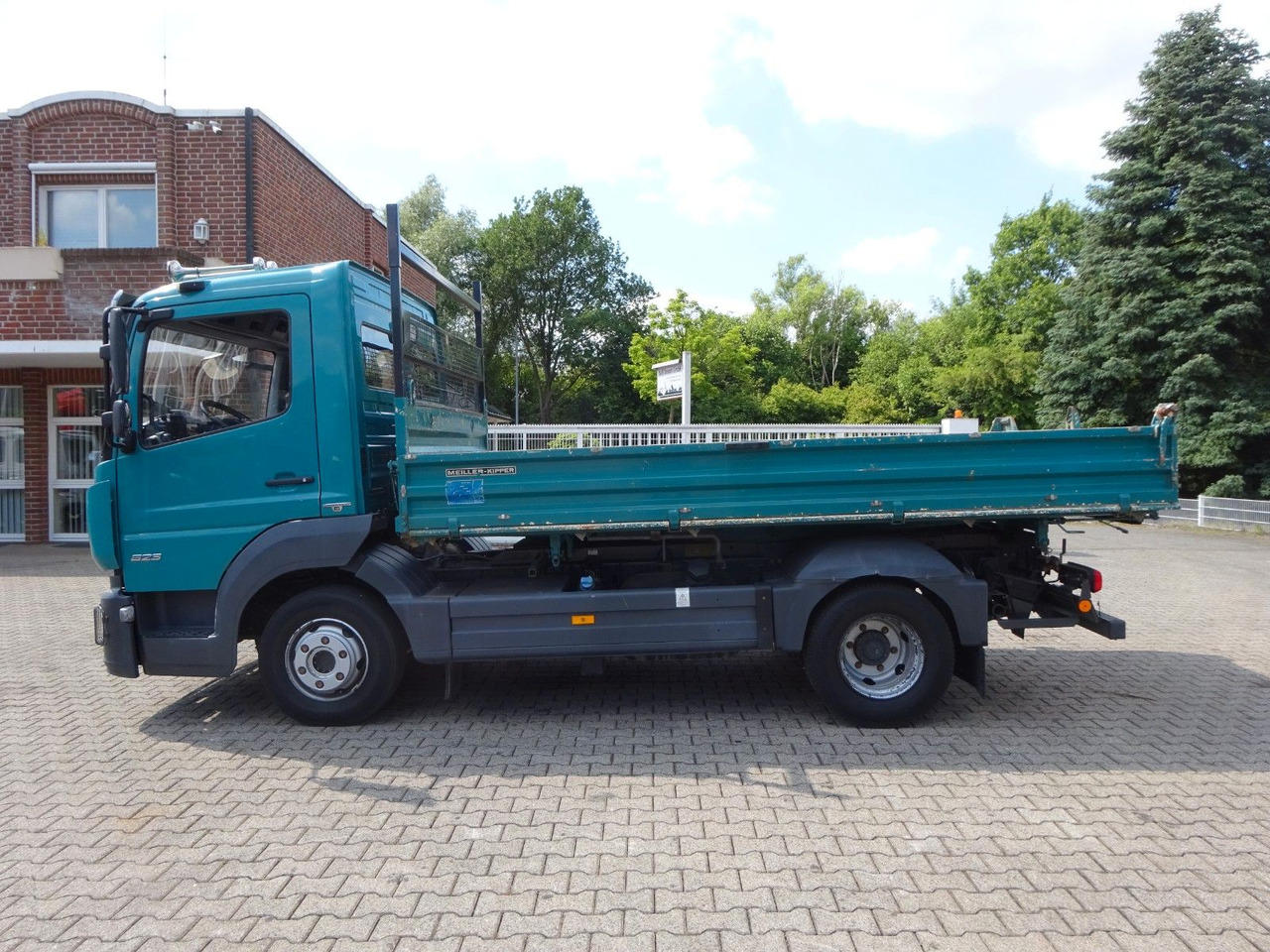Mercedes-Benz 823 Atego MEILLER 3Skipper 4x2 - Xe ben nhỏ: hình 4 Mercedes-Benz 823 Atego MEILLER 3Skipper 4x2 - Xe ben nhỏ: hình 4