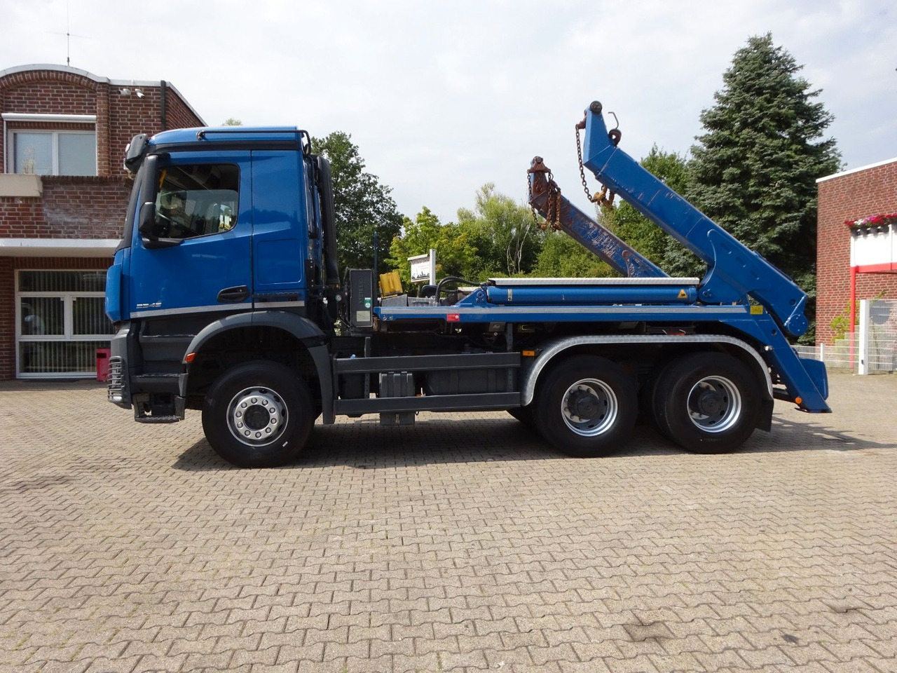 Mercedes-Benz Arocs 2645 Absetzkipper MEILLER 6x4 - Xe ben: hình 3 Mercedes-Benz Arocs 2645 Absetzkipper MEILLER 6x4 - Xe ben: hình 3