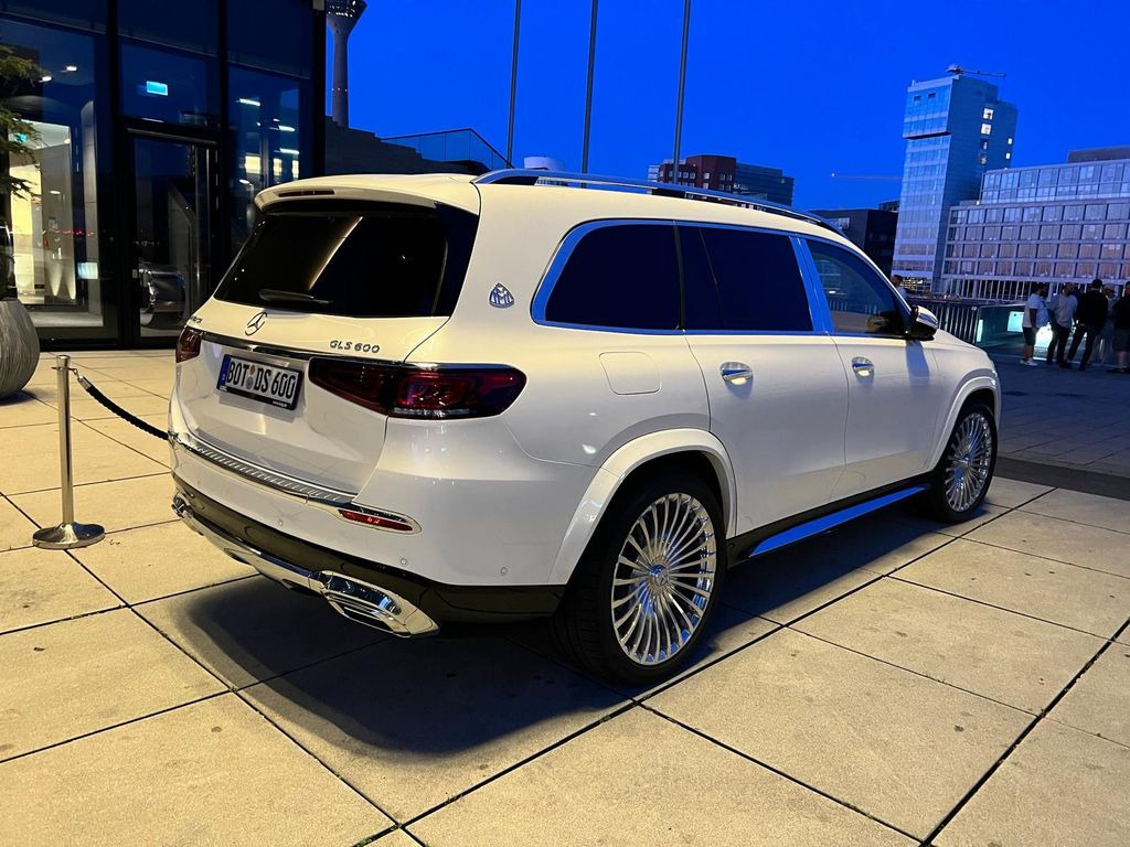 Mercedes-Benz GLS 600 Maybach 4Matic | 23 ZOLL | BURMESTER - SUV: hình 3 Mercedes-Benz GLS 600 Maybach 4Matic | 23 ZOLL | BURMESTER - SUV: hình 3