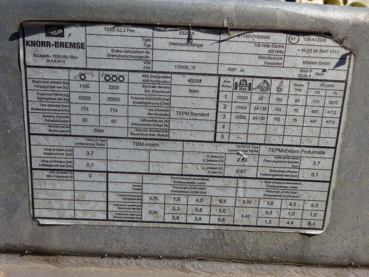 Rơ moóc thùng thấp Möslein Tieflader Anhänger mit 3 Achsen und Rampen: hình 16