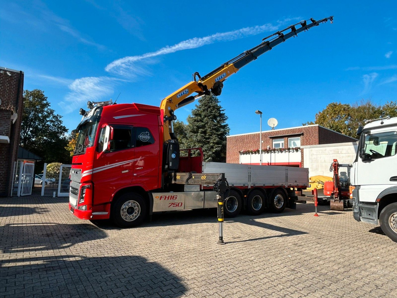 Volvo Autokran FH16 750 Pritsche EFFER 395/8S Lenk - Xe cẩu tự hành: hình 4 Volvo Autokran FH16 750 Pritsche EFFER 395/8S Lenk - Xe cẩu tự hành: hình 4