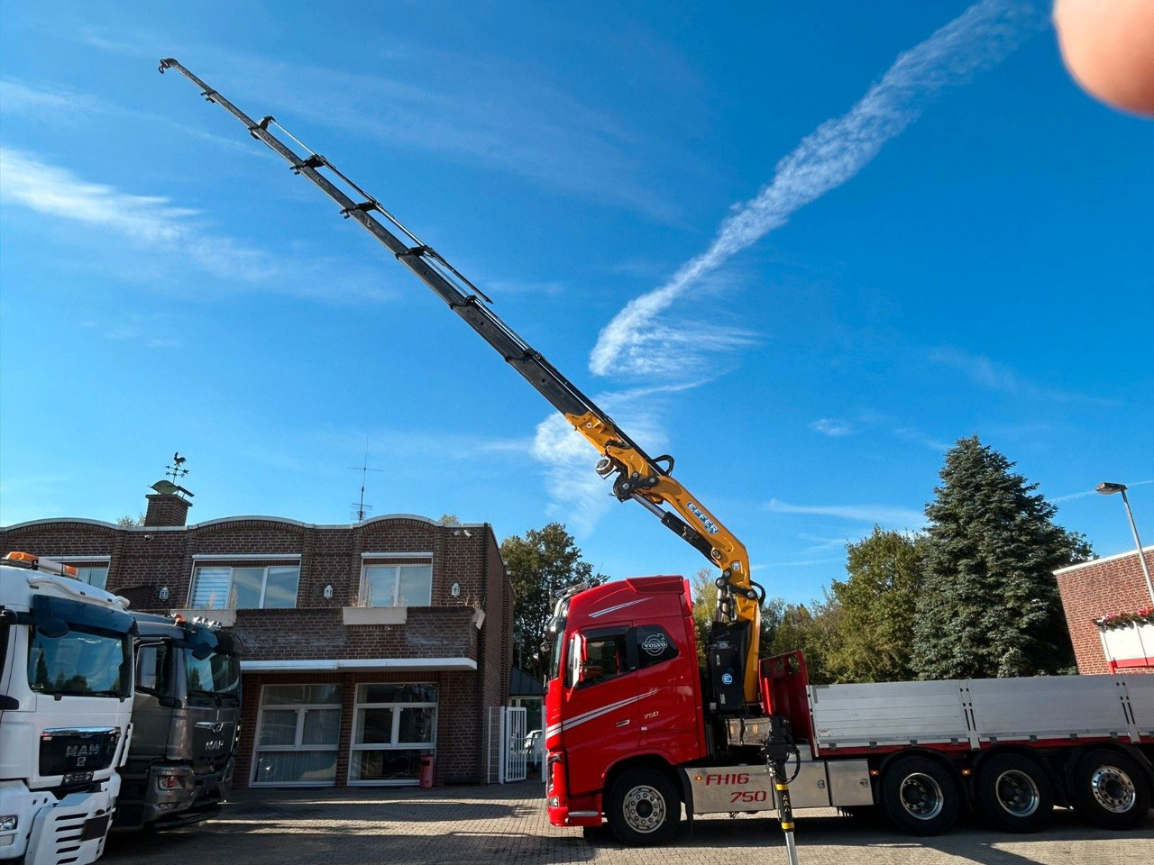 Volvo Autokran FH16 750 Pritsche EFFER 395/8S Lenk - Xe cẩu tự hành: hình 3 Volvo Autokran FH16 750 Pritsche EFFER 395/8S Lenk - Xe cẩu tự hành: hình 3