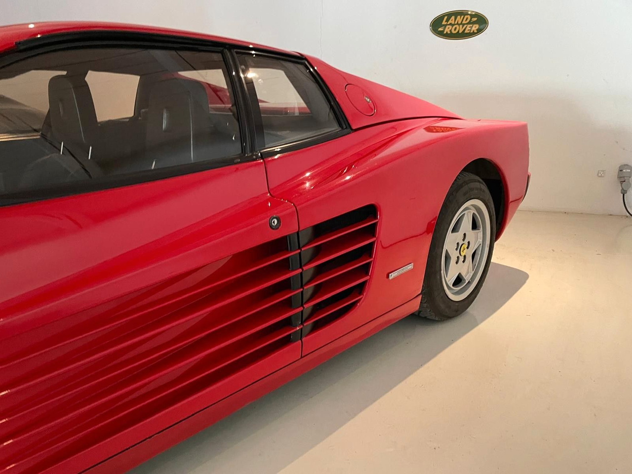 Ferrari Testarossa - Xe hơi: hình 3 Ferrari Testarossa - Xe hơi: hình 3