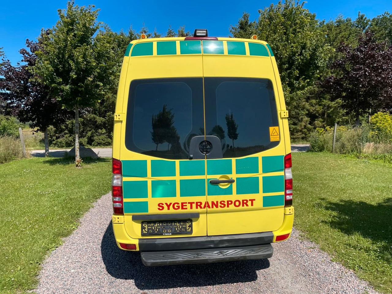 Mercedes-Benz Sprinter II Kasten 316 CDI Aut *Ambulance - Xe cứu thương: hình 4 Mercedes-Benz Sprinter II Kasten 316 CDI Aut *Ambulance - Xe cứu thương: hình 4