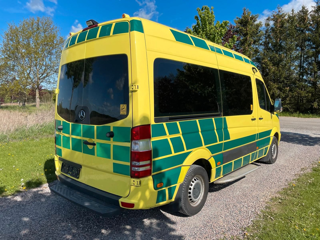 Mercedes-Benz Sprinter II Kasten 316 CDI Aut Ambulance* - Xe cứu thương: hình 5 Mercedes-Benz Sprinter II Kasten 316 CDI Aut Ambulance* - Xe cứu thương: hình 5