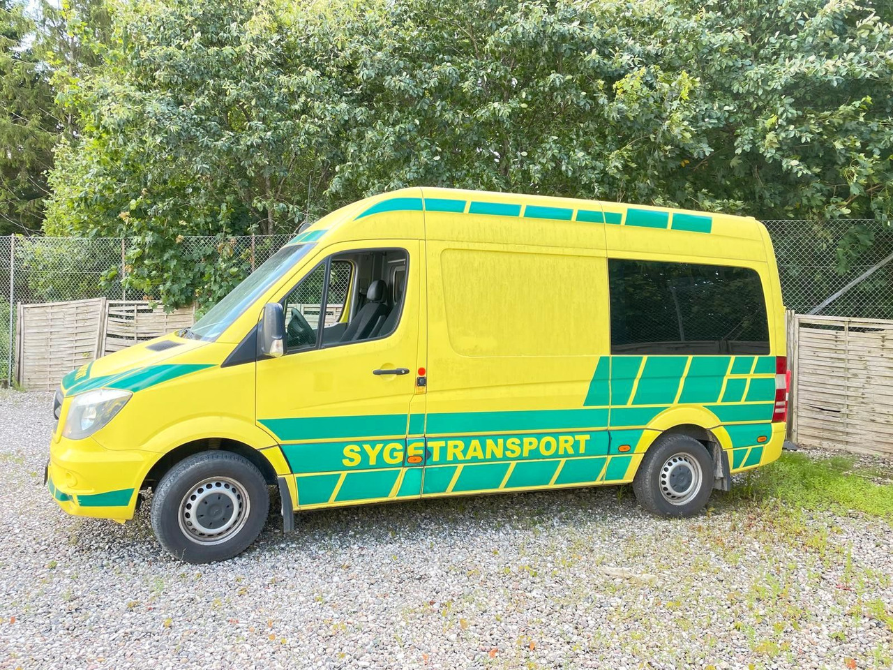 Mercedes-Benz Sprinter II Kasten 316CDI Aut *Ambulance - Xe cứu thương: hình 2 Mercedes-Benz Sprinter II Kasten 316CDI Aut *Ambulance - Xe cứu thương: hình 2