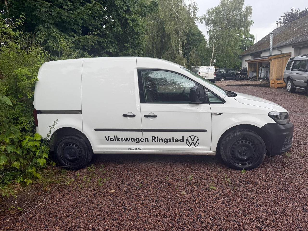 Volkswagen Caddy 2.0 TDI *A/C *ENGINE DEFECT - Xe van nhỏ gọn: hình 3 Volkswagen Caddy 2.0 TDI *A/C *ENGINE DEFECT - Xe van nhỏ gọn: hình 3