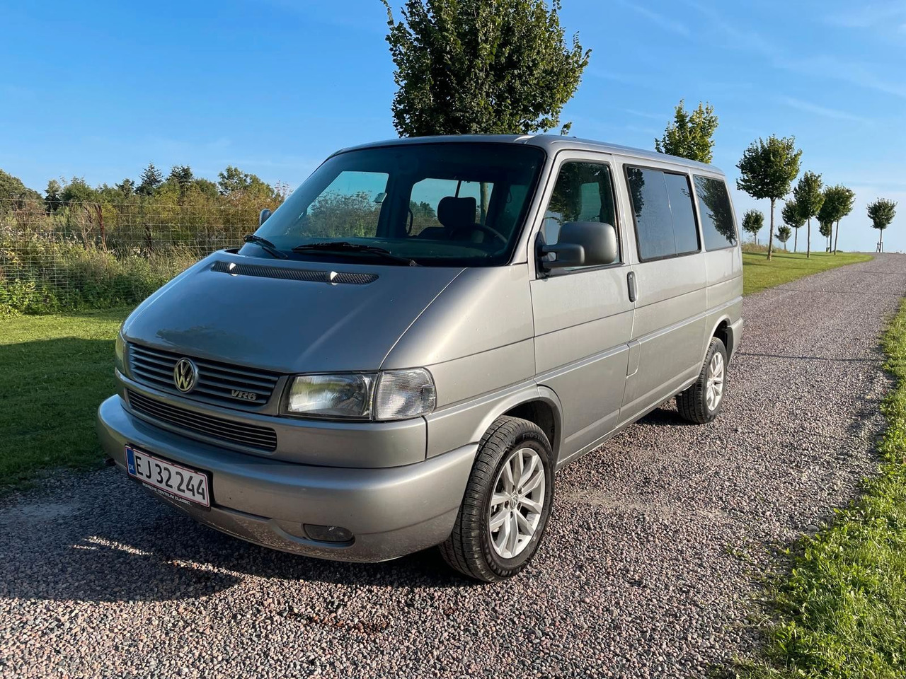Volkswagen T4 Multivan Bus VR6 *12 000€ - Xe van chở khách: hình 1 Volkswagen T4 Multivan Bus VR6 *12 000€ - Xe van chở khách: hình 1