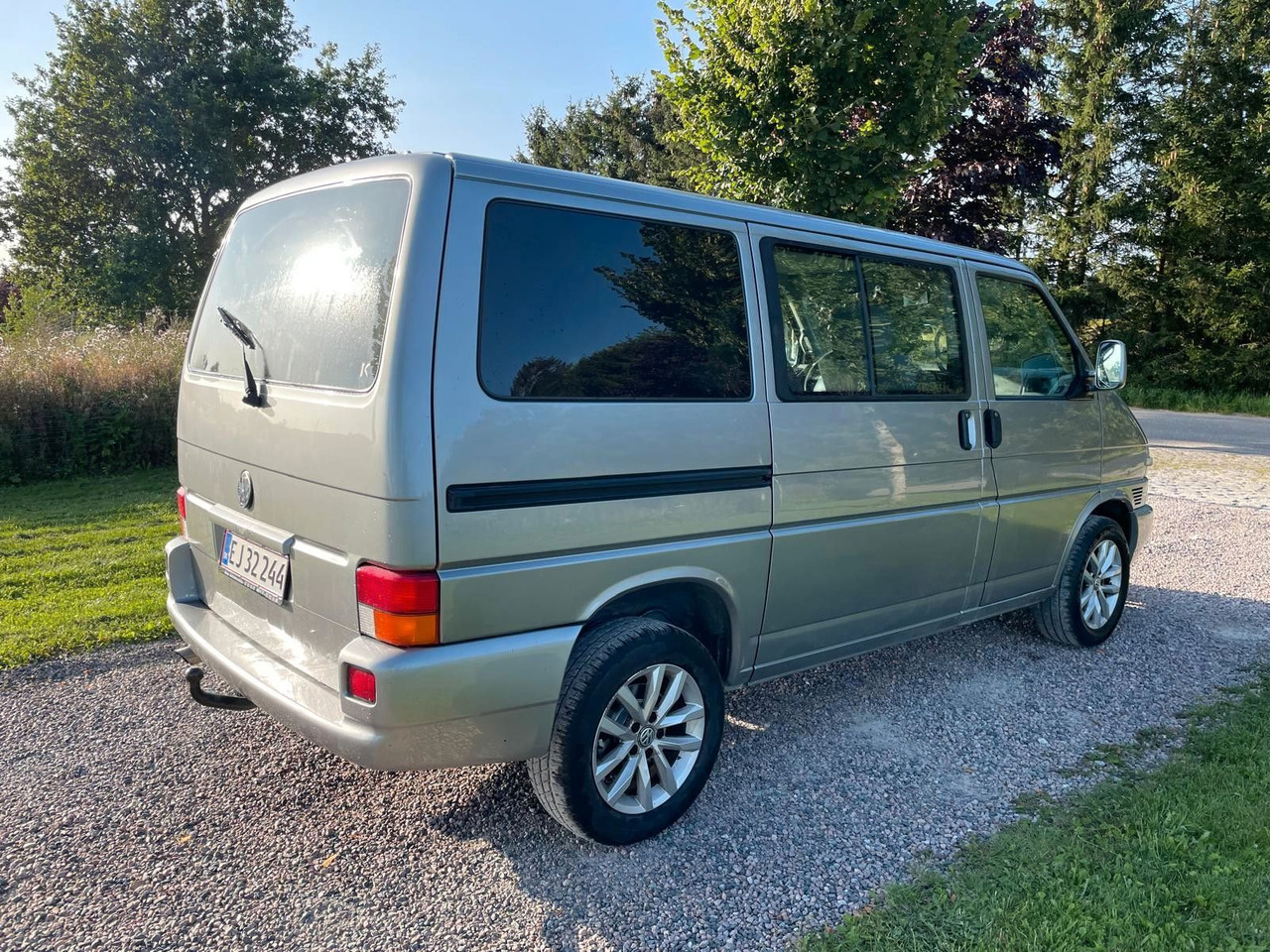 Volkswagen T4 Multivan Bus VR6 *12 000€ - Xe van chở khách: hình 5 Volkswagen T4 Multivan Bus VR6 *12 000€ - Xe van chở khách: hình 5
