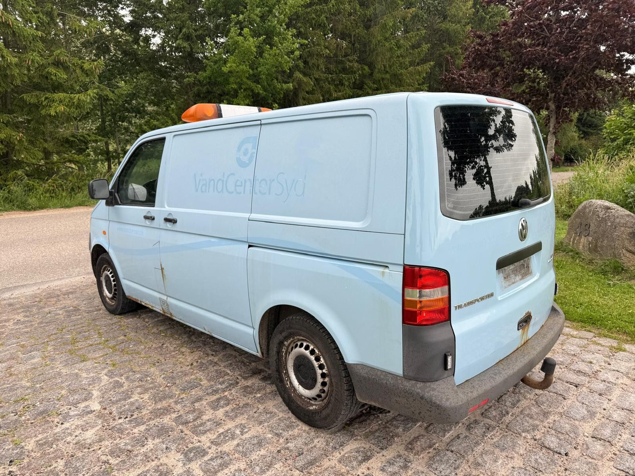 Volkswagen T5 Transporter 2.5 TDI 4Motion *Klima *4x4 - Xe van nhỏ gọn: hình 5 Volkswagen T5 Transporter 2.5 TDI 4Motion *Klima *4x4 - Xe van nhỏ gọn: hình 5