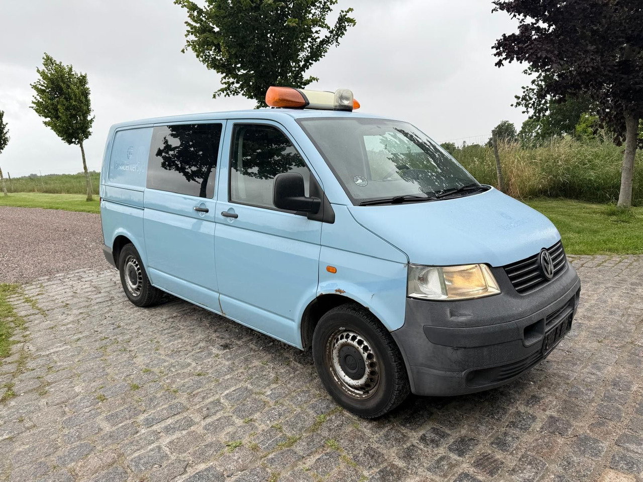 Volkswagen T5 Transporter 2.5 TDI 4Motion *Klima *4x4 - Xe van nhỏ gọn: hình 1 Volkswagen T5 Transporter 2.5 TDI 4Motion *Klima *4x4 - Xe van nhỏ gọn: hình 1