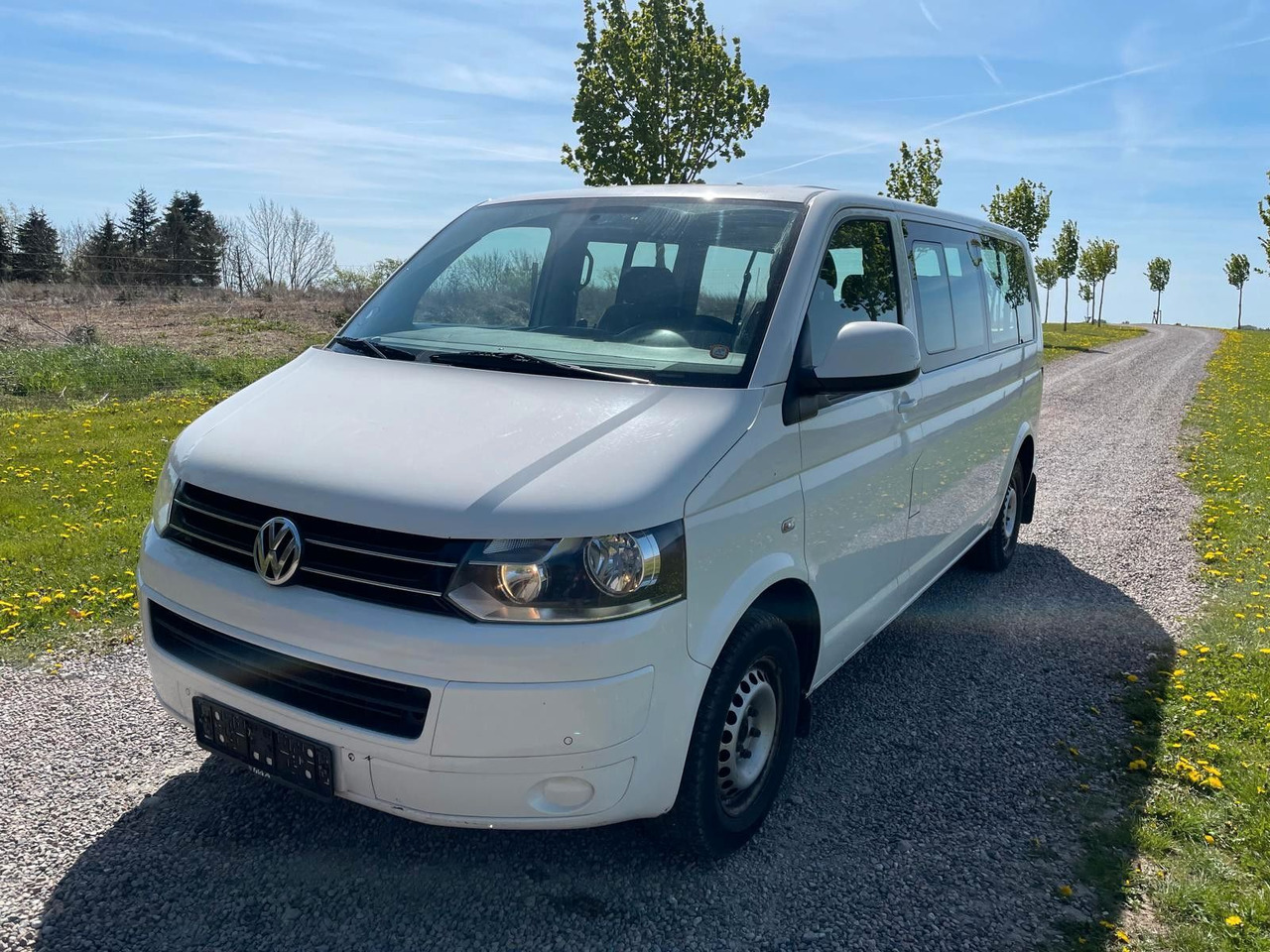 Volkswagen T5 Transporter Bus Caravelle Comfortline lang - Xe van chở khách: hình 1 Volkswagen T5 Transporter Bus Caravelle Comfortline lang - Xe van chở khách: hình 1