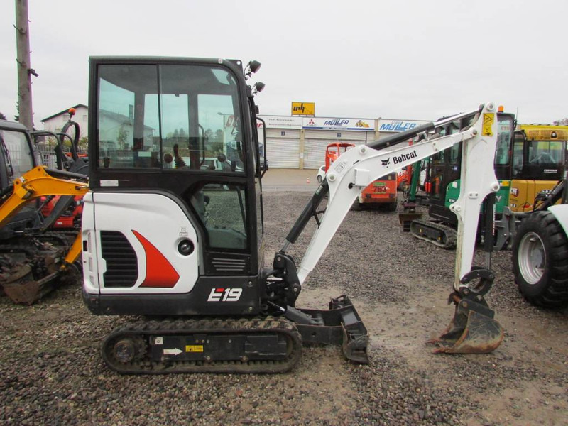 Bobcat E 19 Minibagger 22.500 EUR - Máy xúc mini: hình 3 Bobcat E 19 Minibagger 22.500 EUR - Máy xúc mini: hình 3