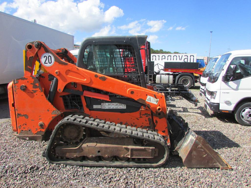 Bobcat T 590 High Flow Kompaktlader 26.000 EUR - Máy xúc lật đa năng: hình 1 Bobcat T 590 High Flow Kompaktlader 26.000 EUR - Máy xúc lật đa năng: hình 1