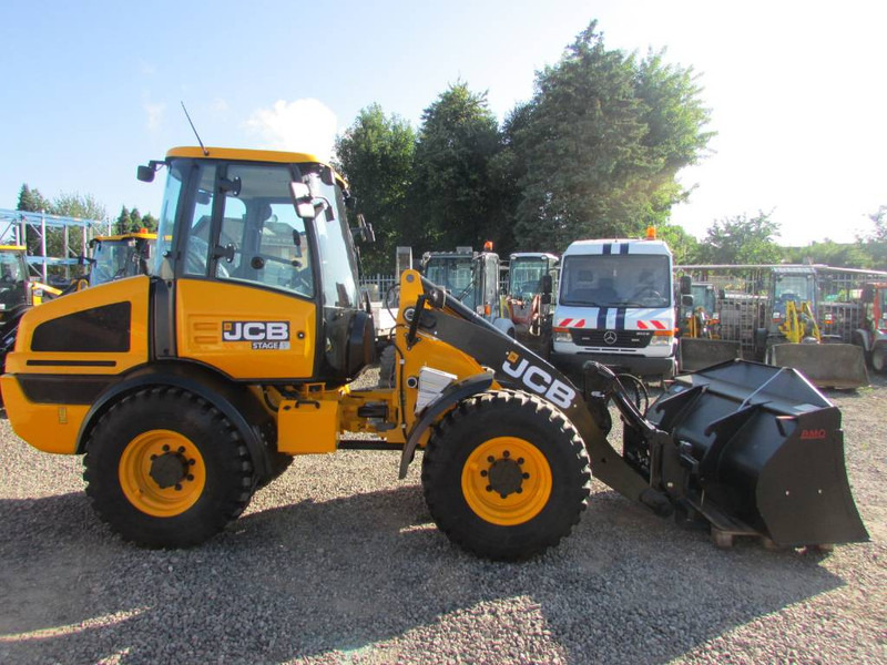 JCB 409 Radlader 46.500 EUR - Máy xúc lật bánh lốp: hình 1 JCB 409 Radlader 46.500 EUR - Máy xúc lật bánh lốp: hình 1