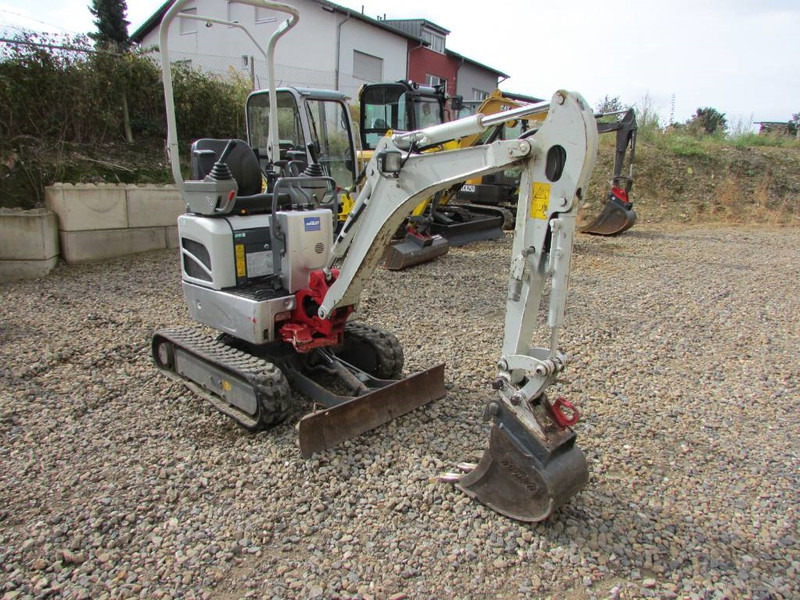 Takeuchi TB 210 R Minibagger 14.500 EUR - Máy xúc mini: hình 3 Takeuchi TB 210 R Minibagger 14.500 EUR - Máy xúc mini: hình 3