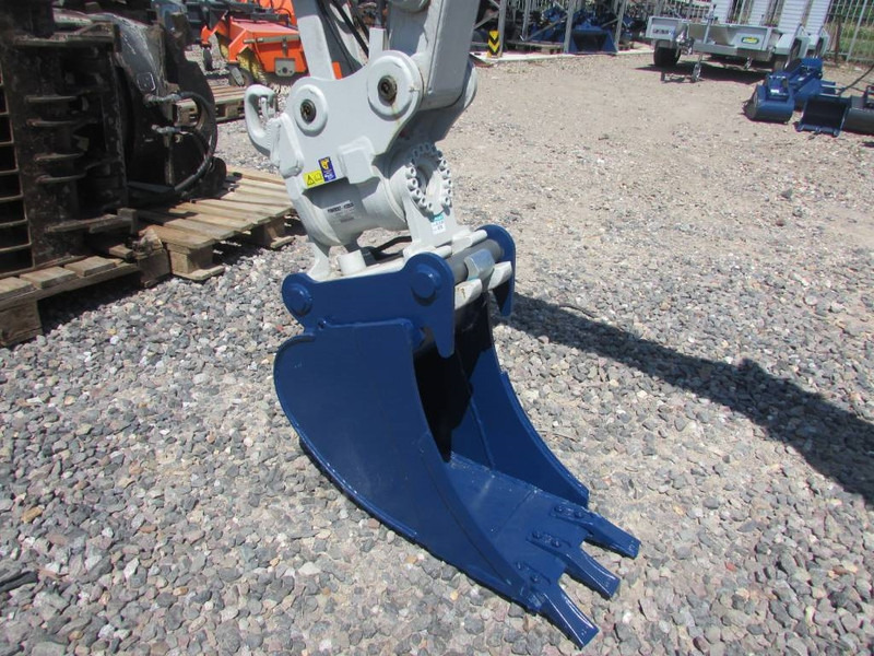 Takeuchi TB 225 Minibagger 42.500 EUR - Máy xúc mini: hình 3 Takeuchi TB 225 Minibagger 42.500 EUR - Máy xúc mini: hình 3