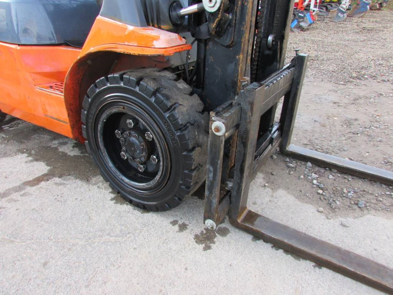 Toyota 62-7 FDF 30 Diesel Gabelstapler 10.500 EUR - Xe nâng diesel: hình 3 Toyota 62-7 FDF 30 Diesel Gabelstapler 10.500 EUR - Xe nâng diesel: hình 3