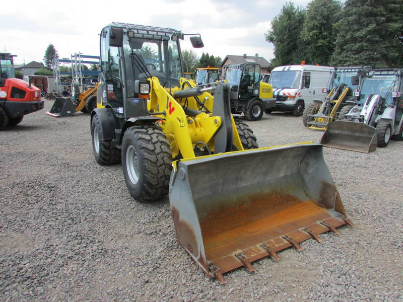 WACKER NEUSON WL 52 Radlader 39.900 EUR - Máy xúc lật bánh lốp: hình 3 WACKER NEUSON WL 52 Radlader 39.900 EUR - Máy xúc lật bánh lốp: hình 3