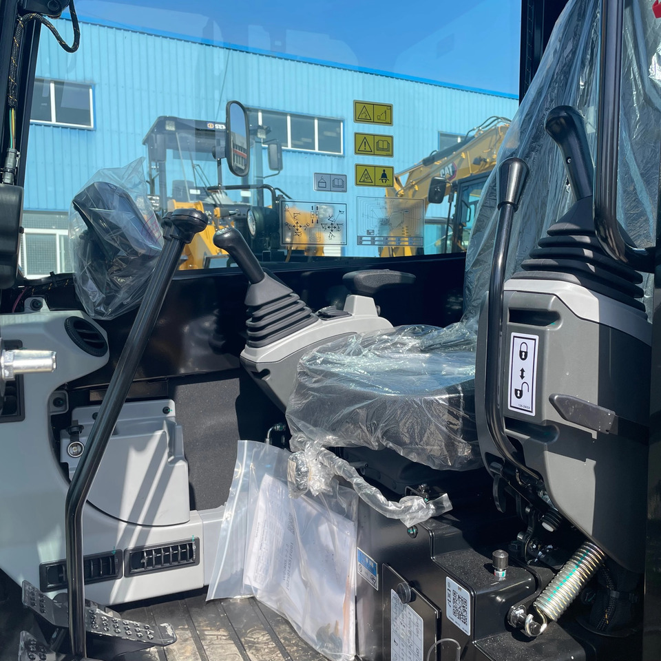 Máy xúc mini CAT 305.5E2: hình 13