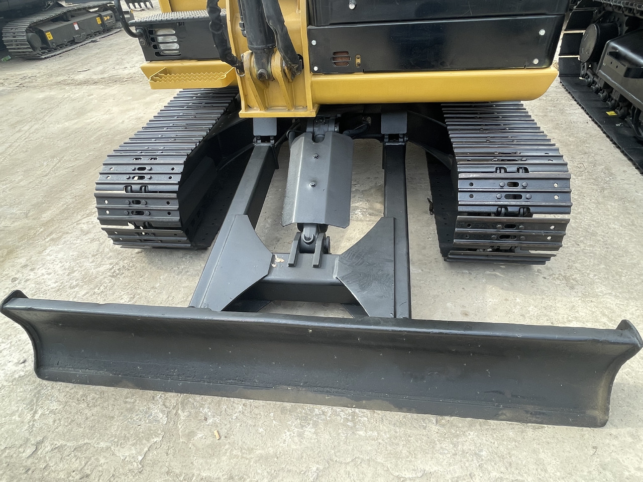 CATERPILLAR 305.5E2 - Máy xúc mini: hình 4 CATERPILLAR 305.5E2 - Máy xúc mini: hình 4