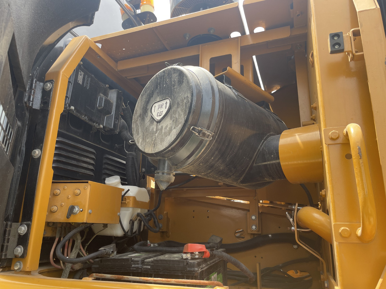 CATERPILLAR 330D2 - Máy xúc bánh xích: hình 5 CATERPILLAR 330D2 - Máy xúc bánh xích: hình 5