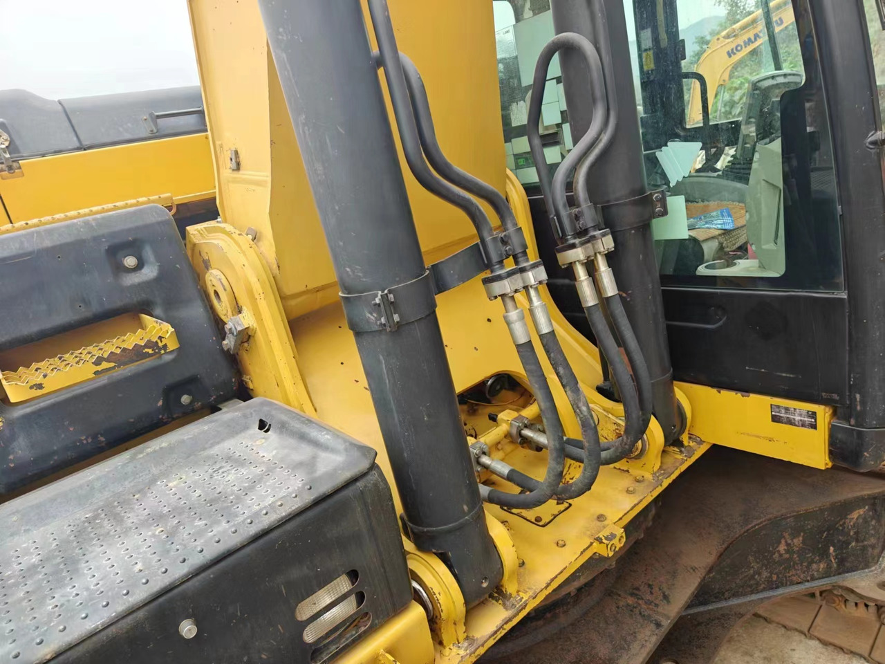 Máy xúc bánh xích CATERPILLAR 336E: hình 6