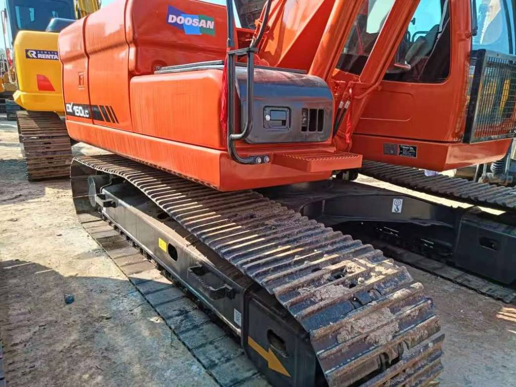 Máy xúc bánh xích Doosan DX150: hình 7