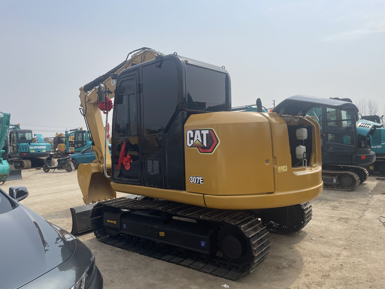 Mini excavator CAT 307 - Máy xúc bánh xích: hình 1 Mini excavator CAT 307 - Máy xúc bánh xích: hình 1