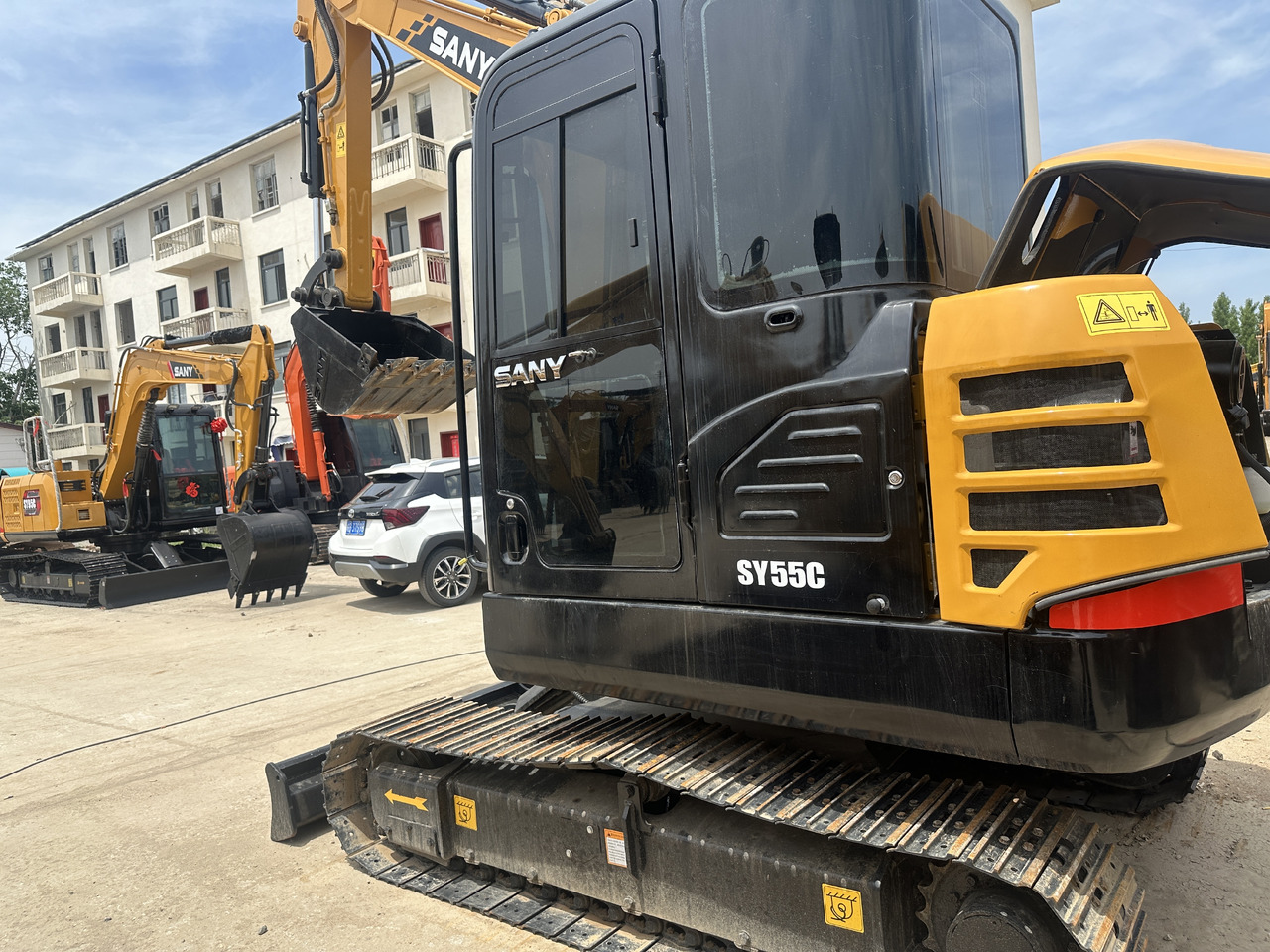 SANY SY55C - Máy xúc mini: hình 3 SANY SY55C - Máy xúc mini: hình 3