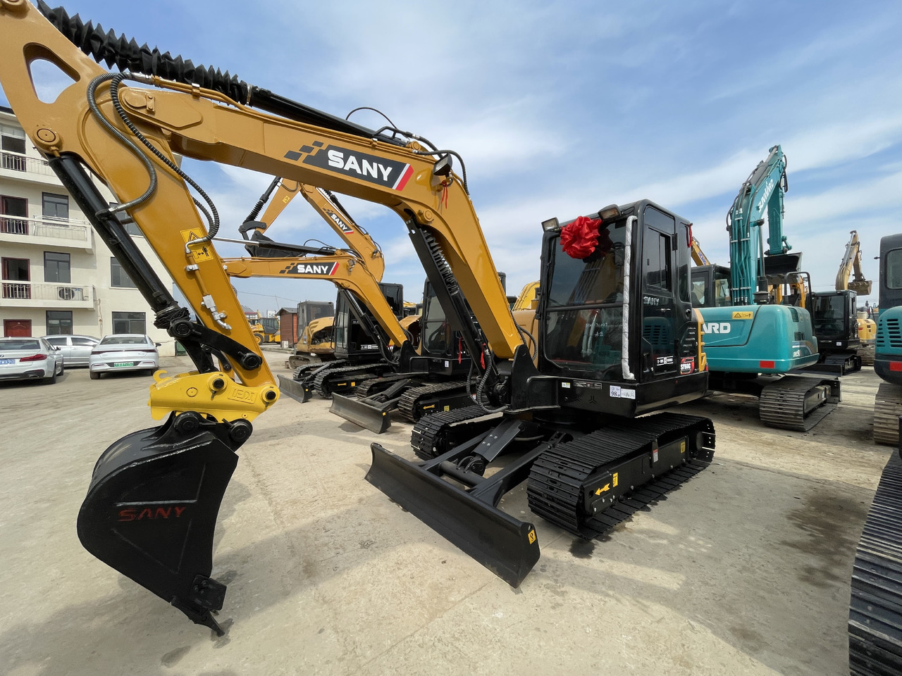 SANY SY60C - Máy xúc mini: hình 4 SANY SY60C - Máy xúc mini: hình 4
