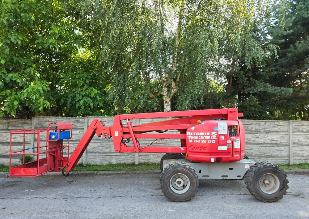 Genie - Xe nâng người nhiều khớp nối: hình 1 Genie - Xe nâng người nhiều khớp nối: hình 1