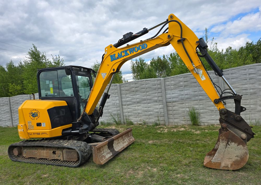JCB - Máy xúc bánh xích: hình 1 JCB - Máy xúc bánh xích: hình 1