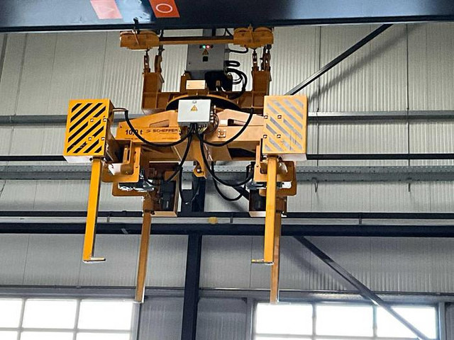 Scheffer 10T 35m - Cần cẩu: hình 2 Scheffer 10T 35m - Cần cẩu: hình 2