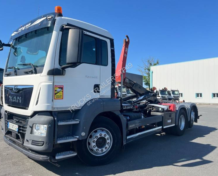 MAN TGS 26.460 - Xe tải nâng móc: hình 1 MAN TGS 26.460 - Xe tải nâng móc: hình 1