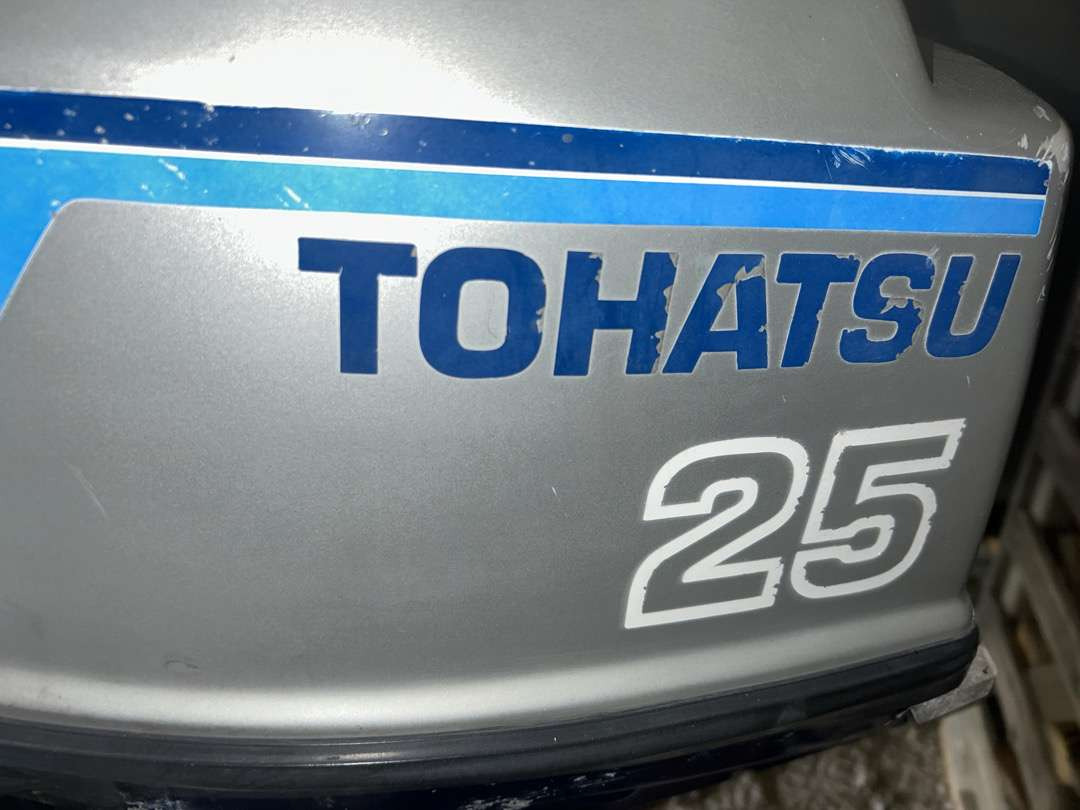1993 Båtmotor Tohatsu 25 hk - Dụng cụ/ Thiết bị: hình 5 1993 Båtmotor Tohatsu 25 hk - Dụng cụ/ Thiết bị: hình 5