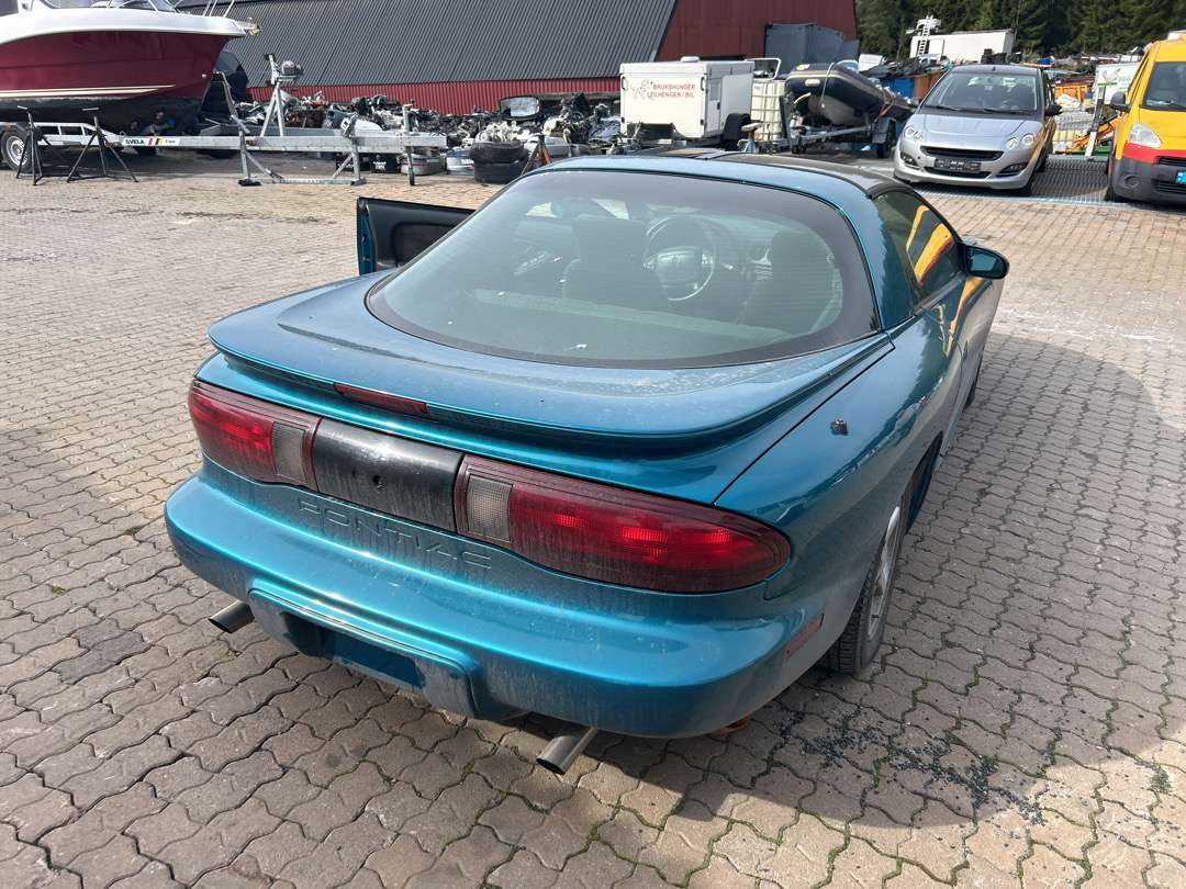 1996 Pontiac Firebird AUTOMAT TARGA SPORTSSETER AC - Xe hơi: hình 3 1996 Pontiac Firebird AUTOMAT TARGA SPORTSSETER AC - Xe hơi: hình 3