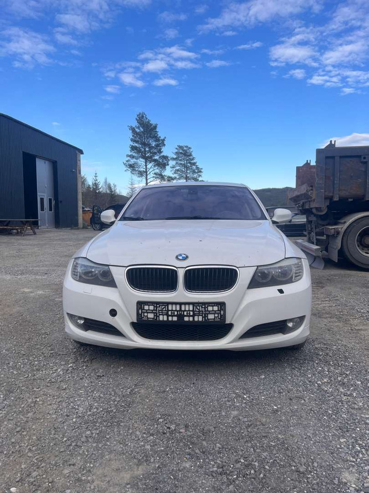 2009 BMW 316i Facelift (se mangellapp) - rep.-objekt - Xe hơi: hình 1 2009 BMW 316i Facelift (se mangellapp) - rep.-objekt - Xe hơi: hình 1