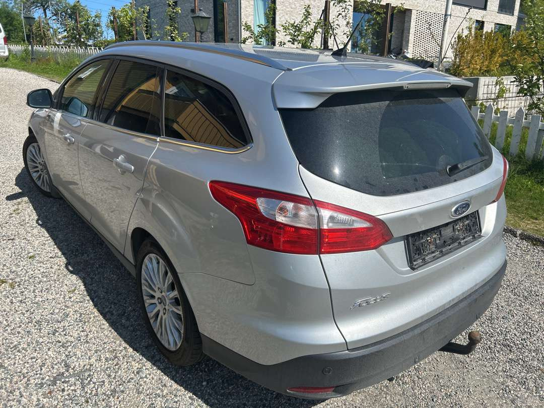 2013 PersonbilFORD FOCUS Automat diesel. - Xe wagon: hình 4 2013 PersonbilFORD FOCUS Automat diesel. - Xe wagon: hình 4
