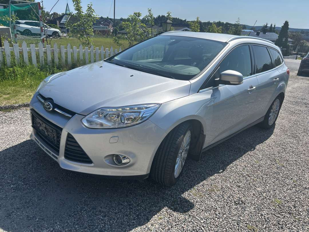 2013 PersonbilFORD FOCUS Automat diesel. - Xe wagon: hình 1 2013 PersonbilFORD FOCUS Automat diesel. - Xe wagon: hình 1