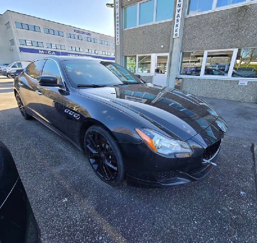 2014 Maserati Quattroporte S Q4 3.0L twin-turbo V6 // 411 hk // AWD // Automat - Sedan: hình 2 2014 Maserati Quattroporte S Q4 3.0L twin-turbo V6 // 411 hk // AWD // Automat - Sedan: hình 2