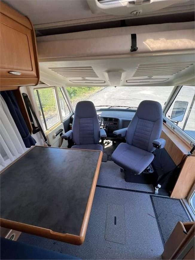2001 Hymer Genial bobil - Máy móc khác: hình 4 2001 Hymer Genial bobil - Máy móc khác: hình 4