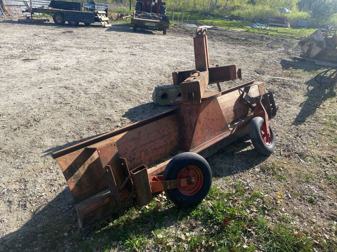 Helt og fint brøyteskjær - Máy móc nông nghiệp: hình 4 Helt og fint brøyteskjær - Máy móc nông nghiệp: hình 4