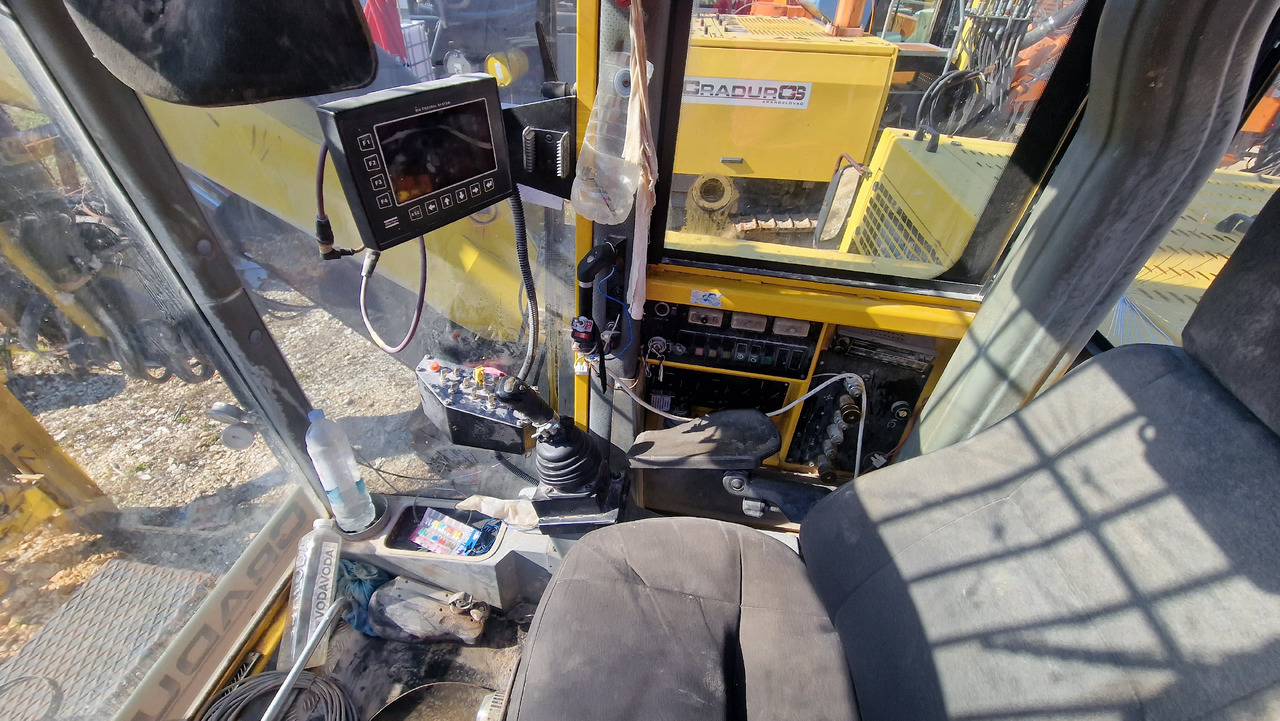 Máy móc đào mỏ Atlas Copco F6-32: hình 10 Máy móc đào mỏ Atlas Copco F6-32: hình 10