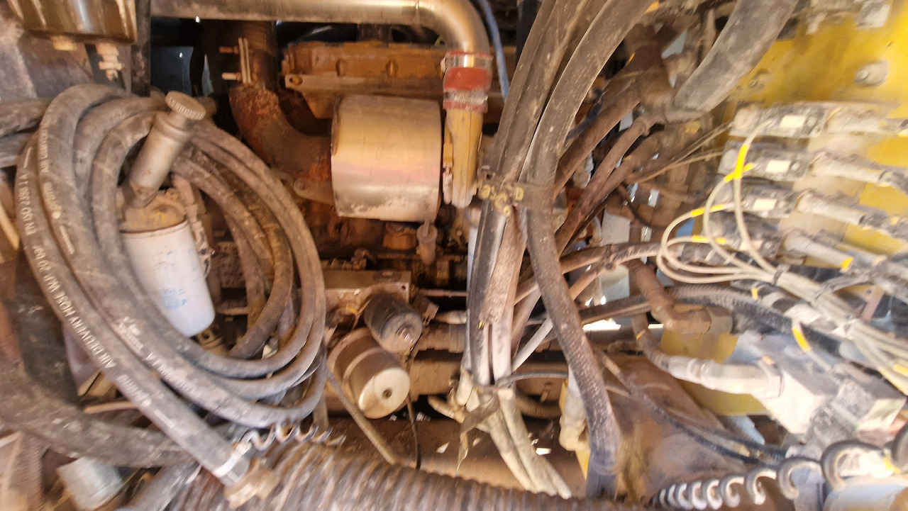 Máy móc đào mỏ Atlas Copco F6-32: hình 38 Máy móc đào mỏ Atlas Copco F6-32: hình 38