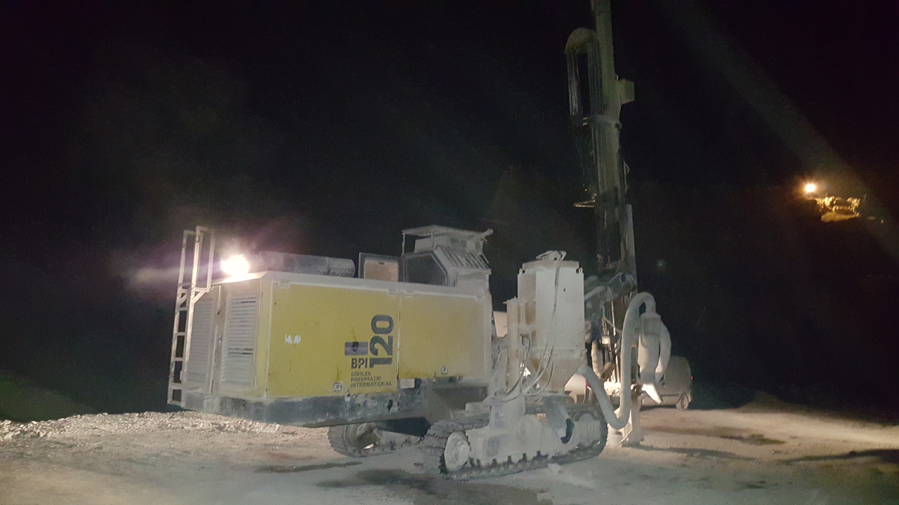 BÖHLER BPI 120 - Giàn khoan: hình 3 BÖHLER BPI 120 - Giàn khoan: hình 3