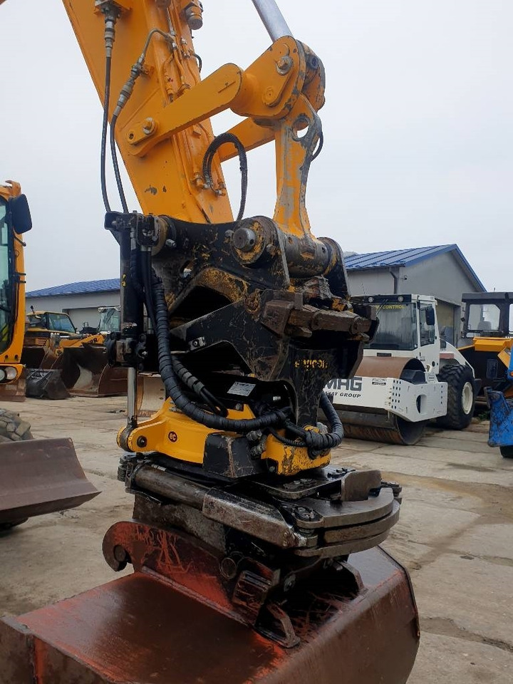 CAT M 316 D - Máy xúc bánh lốp: hình 5 CAT M 316 D - Máy xúc bánh lốp: hình 5