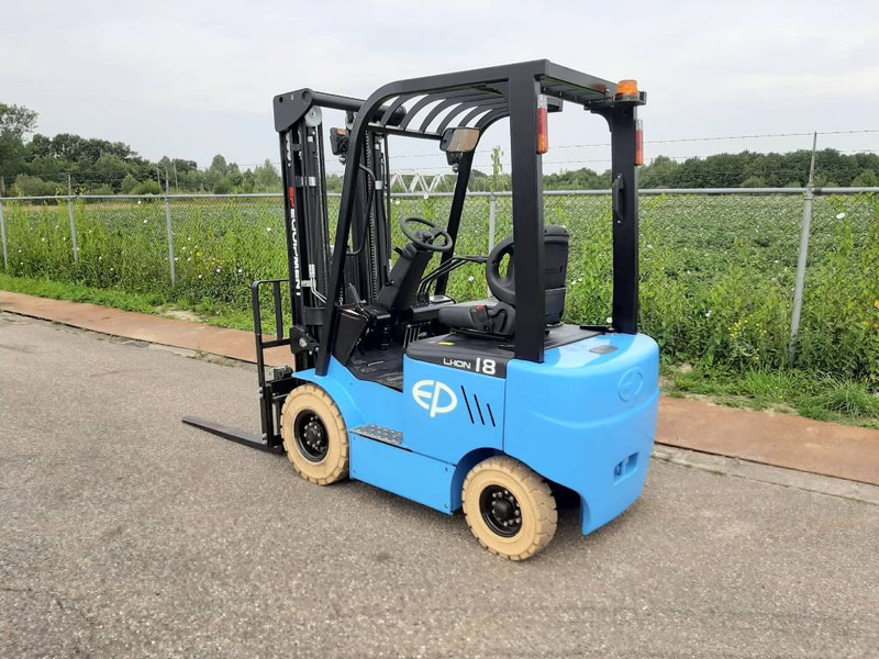EP EFL181 - Xe nâng điện: hình 3 EP EFL181 - Xe nâng điện: hình 3