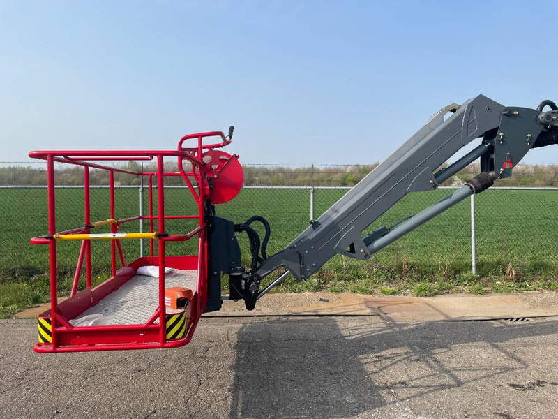 MAGNI BT30RT STAGE V | 30 METER | TELESCOPIC JIB | 4x4x4 - Xe nâng người hình viễn vọng kính: hình 5 MAGNI BT30RT STAGE V | 30 METER | TELESCOPIC JIB | 4x4x4 - Xe nâng người hình viễn vọng kính: hình 5