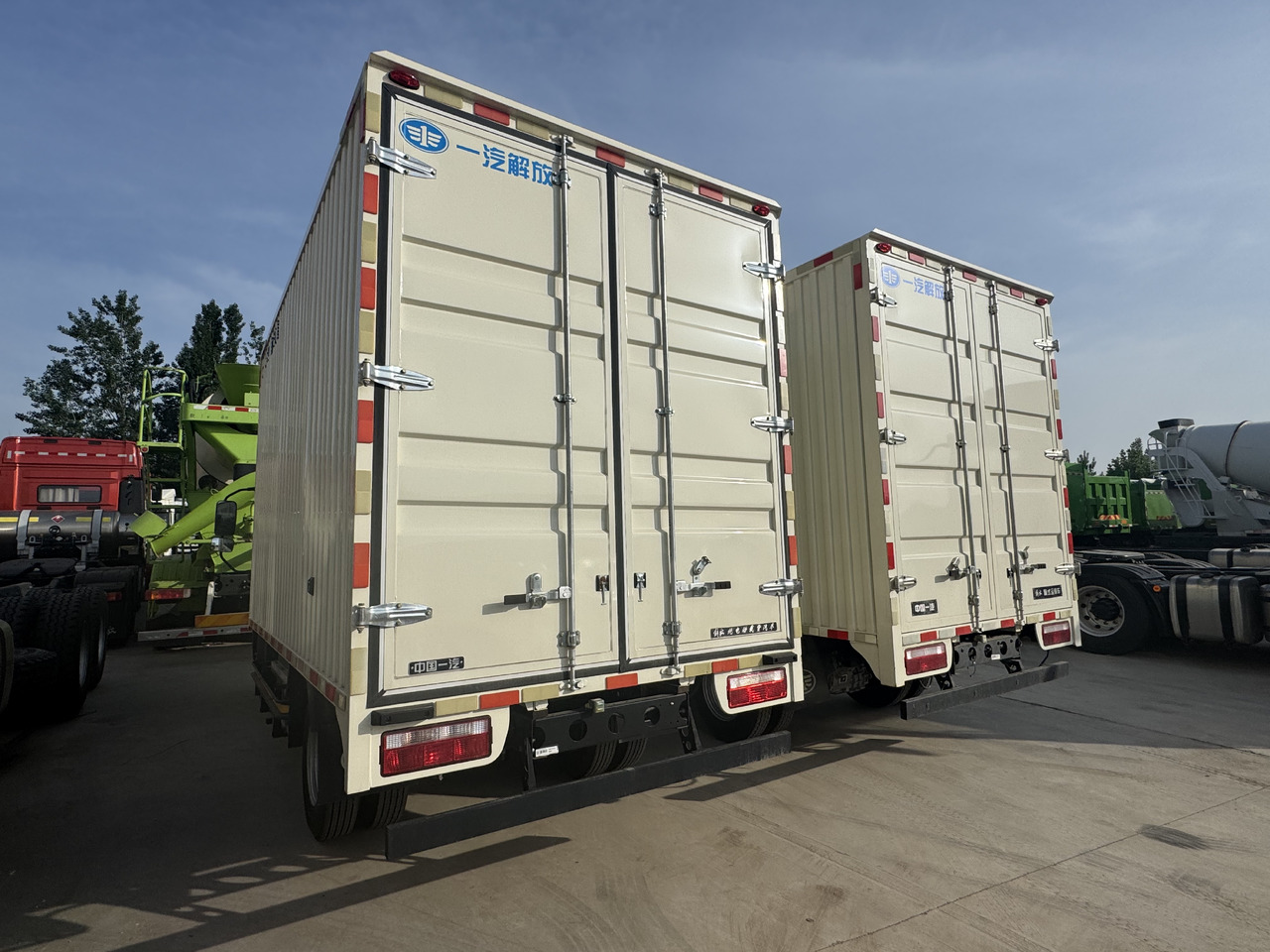 FAW - Xe tải hộp: hình 3 FAW - Xe tải hộp: hình 3